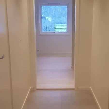Tromso, Skarvegen 18, Two Bedrooms * ترومسو