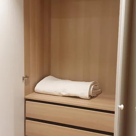 Tromso, Skarvegen 18, Two Bedrooms شقة ترومسو