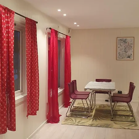 Tromso, Skarvegen 18, Two Bedrooms